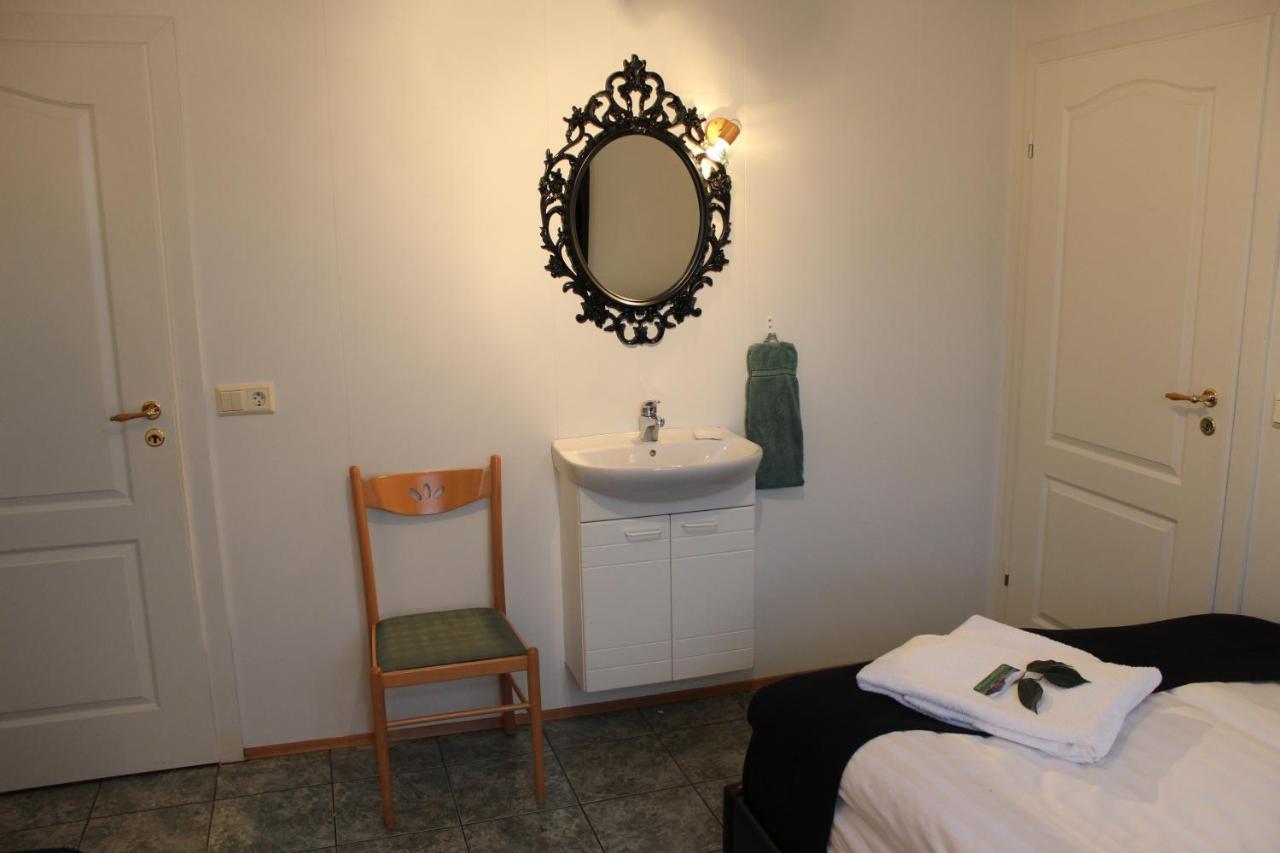 Guesthouse Arny Vestmannaeyjar Ngoại thất bức ảnh